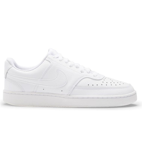 Nike Court Vision Low Sneaker- Excellent condition - Picture 2 of 10